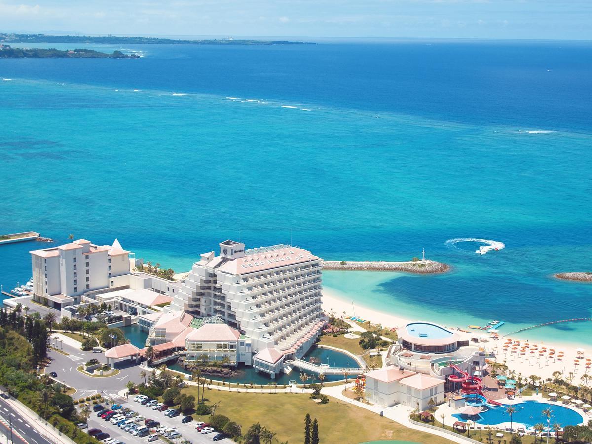 Sheraton Okinawa Sunmarina Resort Onna Kültér fotó